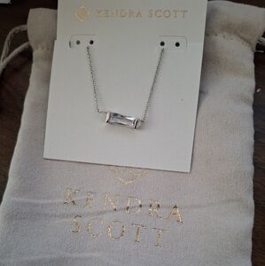 New kendra scott necklace